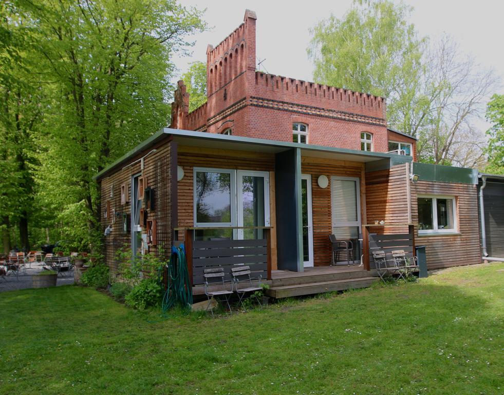 Landhaus Dessau エクステリア 写真
